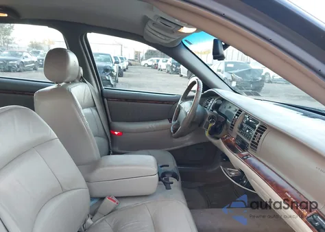 2003 Buick Park Avenue Ultra from USA, damaged, VIN 1G4CU541X34152202